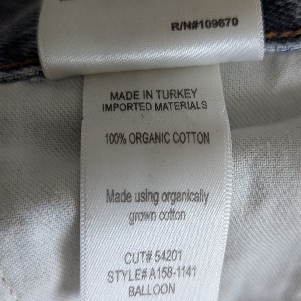 AGoldie High Rise Ballon Jeans - Picture 6 of 6